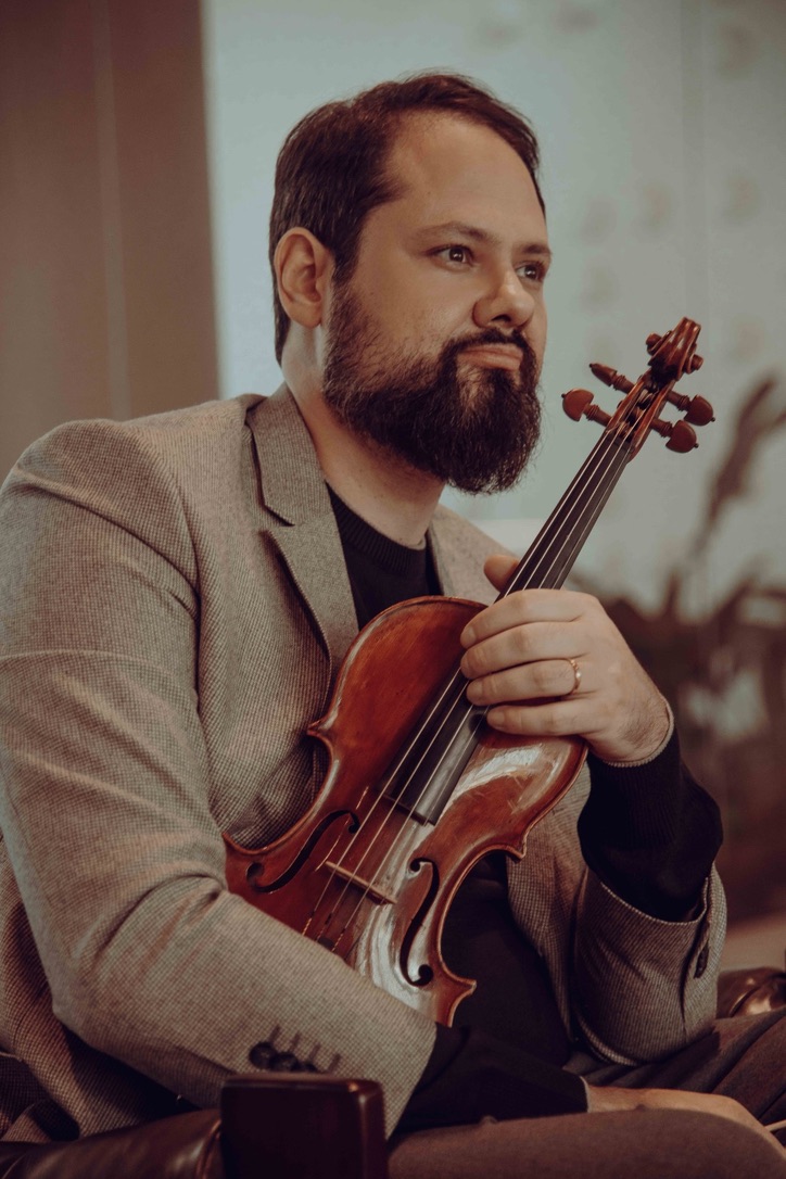 César Guigue, violoniste